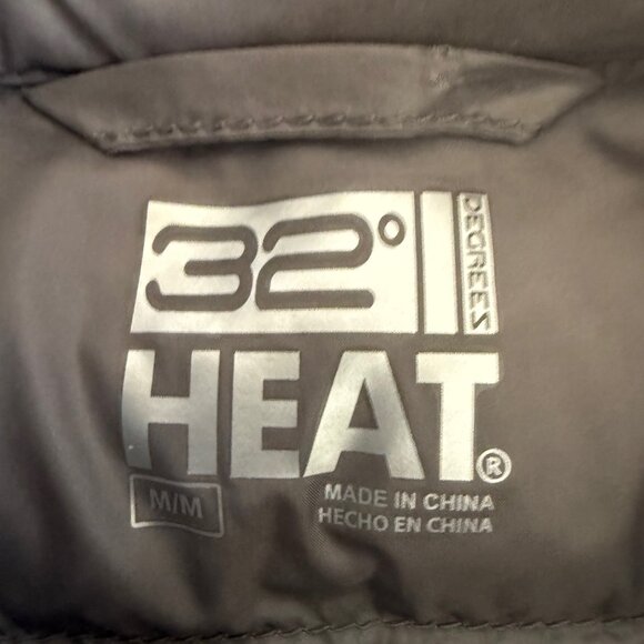 Packable Down Vest Silver Size Medium - Picture 4 of 5